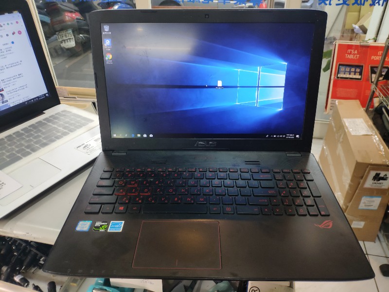 Asus gl552v 機板滲水，不開機 維修機板 更換鍵盤 都可維修 ok