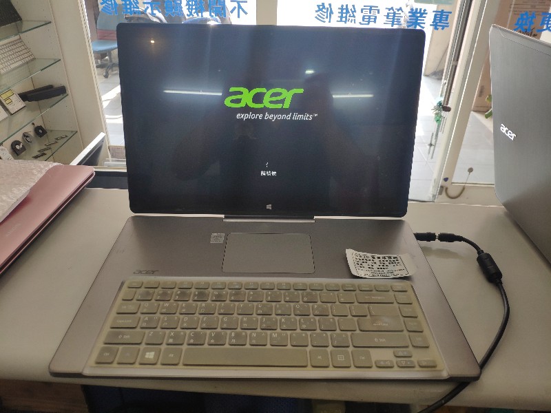 acer r7 過電不開機 維修實例