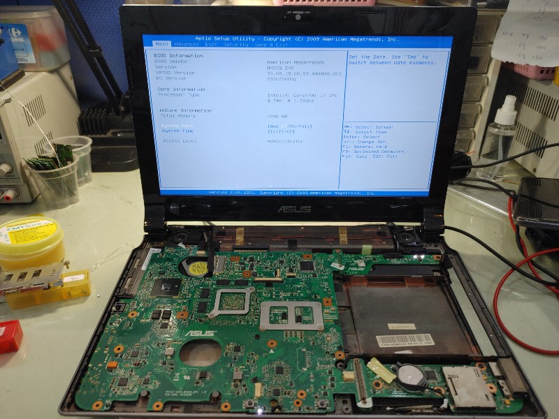 Asus n43jq 不開機 不顯示 查訊號 顯示晶片故障 維修更換 開機顯示 燒機溫度正常 (有修好後每台都會深層清潔主板重上散熱膏做保養) 完修ok