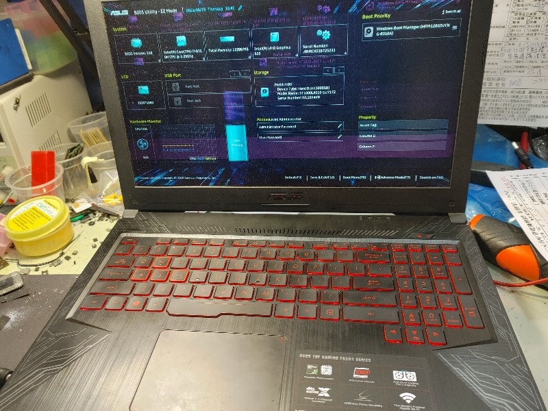 Asus fx504 螢幕顯示異常,有殘影 現場更換螢幕30分鐘ok 