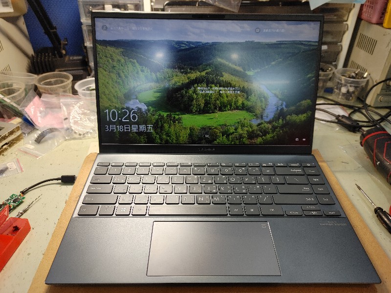 實機修-Asus um425 滲水 不開機 不過電 維修,不顯示 筆電問題都可快速維修。請來電洽詢。