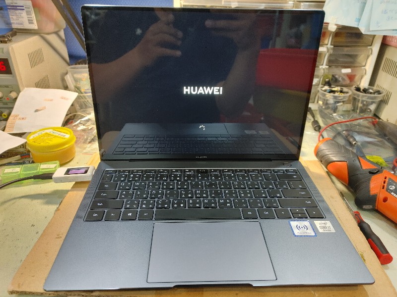實機修-華為huawei x pro 原機滲水 不開機 不過電 機板滲水 維修機板電源模組電源ic.開機ok