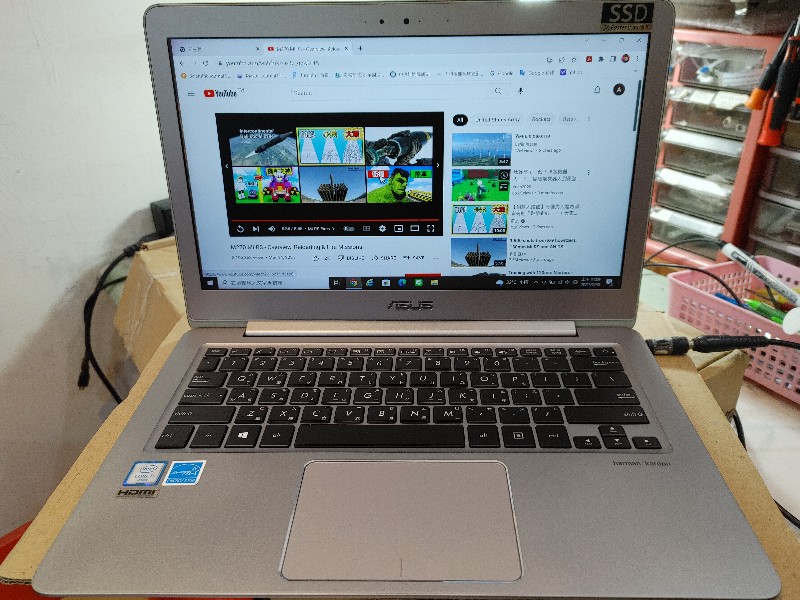 實機修-asus ux330 滲水機 會快速維修,清潔機板,腐蝕零件更換 完修開機正常ok