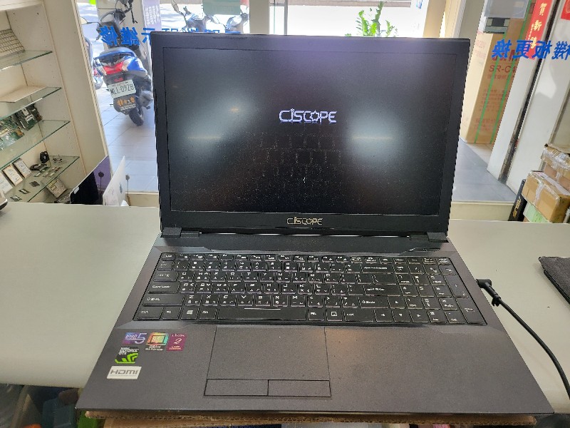 實機修-喜傑獅 qx350 系統進不去，修復也沒用，重灌系統 資料保留d槽 ok,,筆電 桌機 快速重灌約1-2小時完修，各廠牌都可處理，可來電洽詢。