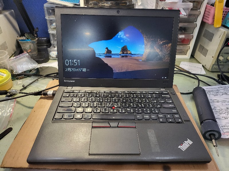 實機修-精修lenovo筆電 x250cpu故障燒掉，更換主機板ok,更換螢幕外殼維修，鍵盤更換，電池轉軸 可快速維修，可來電洽詢。