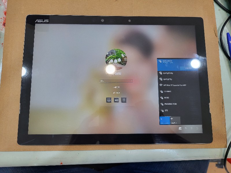 Asus t303u 電池+ 螢幕更換ok，同問題都可維修，筆電電腦有任何問題都可來電洽詢。專業主機板維修@nb3c