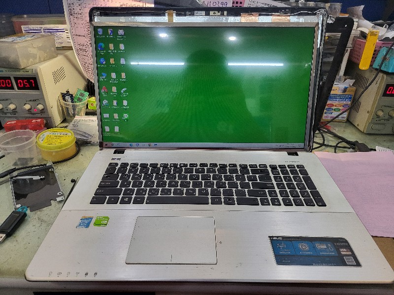 Asus x750j螢幕顯示異常，現貨現場更換ok.各廠牌螢幕都有現貨可來電洽詢.nb3c大台中筆電維修