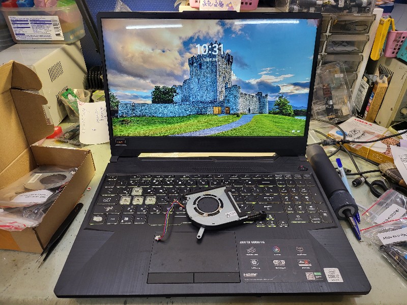 Asus fx506l 顯示卡風扇有異音.現貨風扇現場安裝ok,各廠牌筆電風扇都有現貨.可來電洽詢.大台中筆電維修
