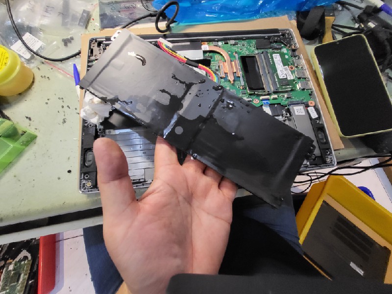 Acer a114-33 實機 拆解 主機板滲水維修,主機板電源,排線接口排,排線維修更換，清潔機板滲水，維修ok.nb3c大台中筆電維修