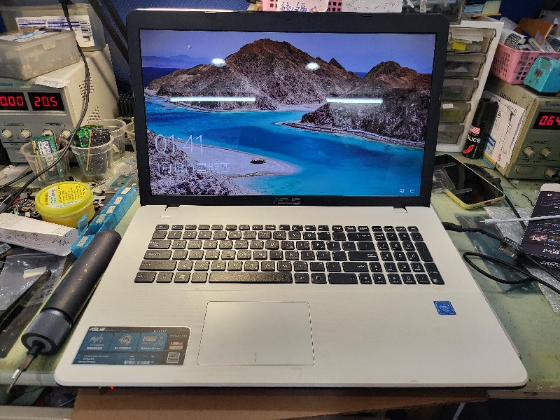 Asus x751 不開機 不過電 ，實機拆解主機板維修，已修開機測試正常，精修筆電主機板有同問題都可送來門市維修。nb3c大台中筆電維修