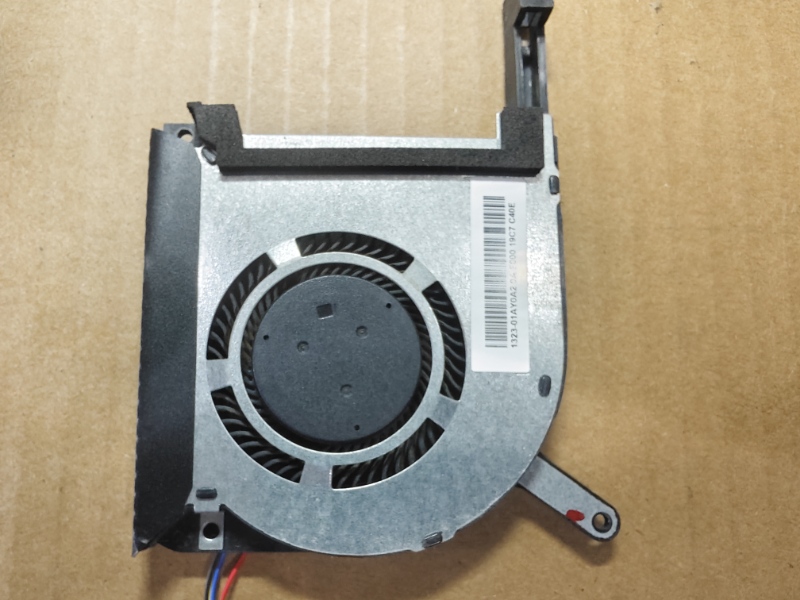 Asus fx505d 電池不續電 現貨更換電池 實機拆解 風扇卡灰塵很多 告知客戶同意清潔保養 散熱膏重換新 風扇清潔 更換全新電池 ok,各廠牌電池都有可現場更換 筆電清潔保養 筆電專業維修 有問題都可來電洽詢 line:@nb3c