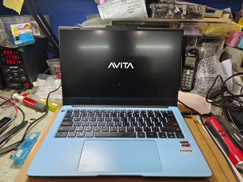 Avita ns14a8 客戶送修不過電不開機.檢測查修主機板為電源ic模組燒掉.更換ok.開機測試正常.專業主機板維修.nb3c大台中筆電維修