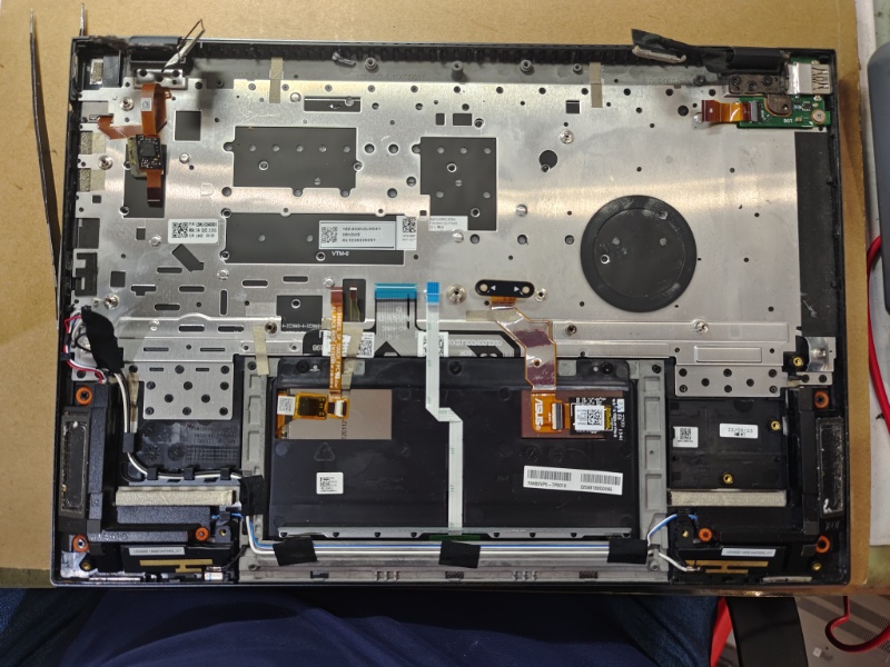 ASUS UX5400ZA 不開機 不過電 插電源無反應 實機主機板拆解多圖 主機板故障 電源模組 供電Ic問題 更換ok 開機測試ok 專業維修筆電主機板 大台中筆電維修nb3c 各廠牌筆電都可維修可來電洽詢line:@nb3c