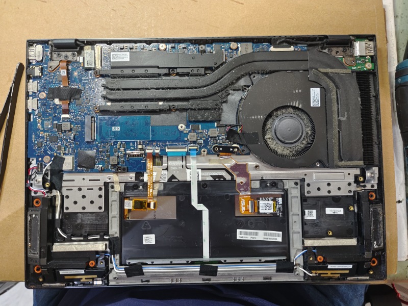 ASUS UX5400ZA 不開機 不過電 插電源無反應 實機主機板拆解多圖 主機板故障 電源模組 供電Ic問題 更換ok 開機測試ok 專業維修筆電主機板 大台中筆電維修nb3c 各廠牌筆電都可維修可來電洽詢line:@nb3c